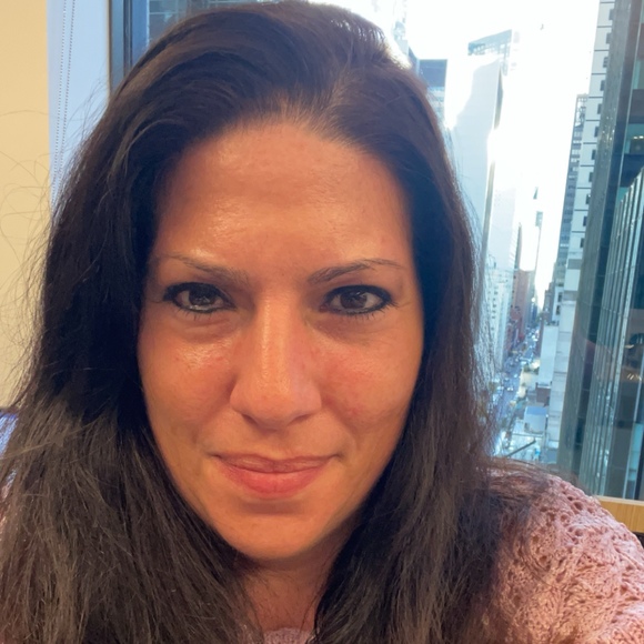 Meet your Posher, Brenda - Picture 1 of 1